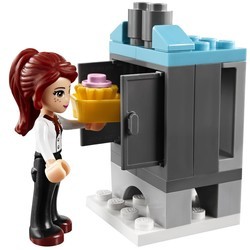Конструктор Lego Downtown Bakery 41006