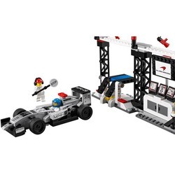 Конструктор Lego McLaren Mercedes Pit Stop 75911