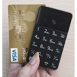 Мобильный телефон ELARI CardPhone (черный)