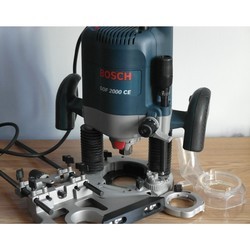 Фрезер Bosch GOF 2000 CE Professional 0601619708