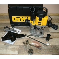 Фрезер DeWALT DW621K