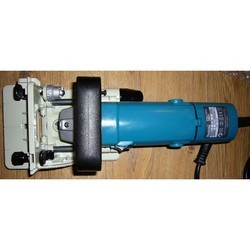 Фрезер Makita 3901