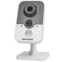 Камера видеонаблюдения Hikvision DS-2CD2412F-IW
