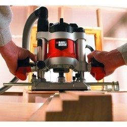 Фрезер Black&Decker KW1600EKA