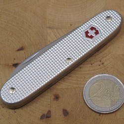 Нож / мультитул Victorinox Pioneer Range