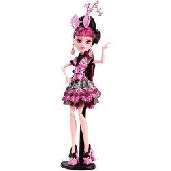 Кукла Monster High Monster Exchange Draculaura CDC35