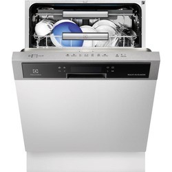 Встраиваемая посудомоечная машина Electrolux ESI 8810