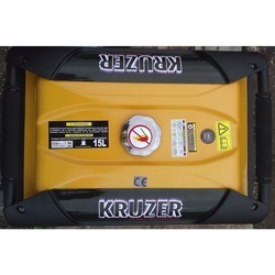 Электрогенератор Kruzer TH 3900E
