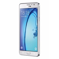 Мобильный телефон Samsung Galaxy On7