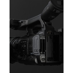 Видеокамера Sony PXW-X200