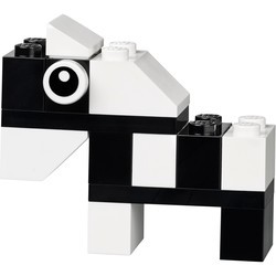 Конструктор Lego Creative Suitcase 10682