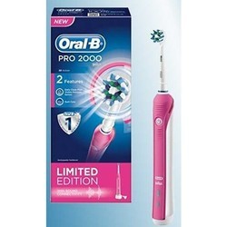 Электрическая зубная щетка Braun Oral-B PRO 2000 Cross Action