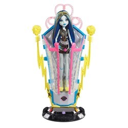 Кукла Monster High Freaky Fusion Frankie Transformator BJR46