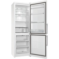 Холодильник Hotpoint-Ariston HFP 6180 W