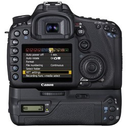 Фотоаппарат Canon EOS 7D kit 18-135