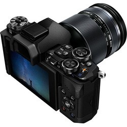 Фотоаппарат Olympus OM-D E-M5 II body (черный)