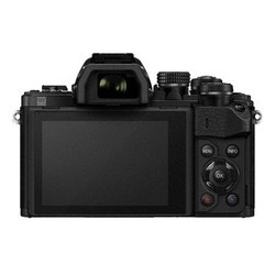 Фотоаппарат Olympus OM-D E-M10 II body (серебристый)