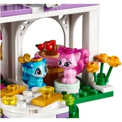 Конструктор Lego Palace Pets Royal Castle 41142