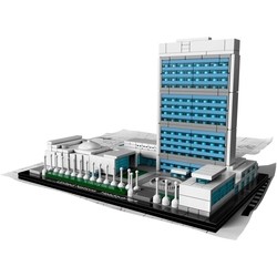 Конструктор Lego United Nations Headquarters 21018