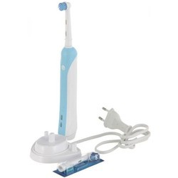 Электрическая зубная щетка Braun Oral-B  PRO 570 Cross Action