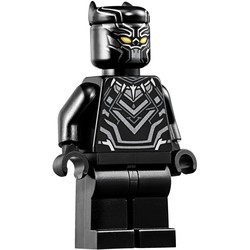 Конструктор Lego Black Panther Pursuit 76047