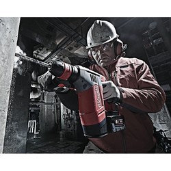 Перфоратор Milwaukee M28 CHPXDE-502C