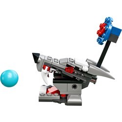 Конструктор Lego Skunk Attack 70107