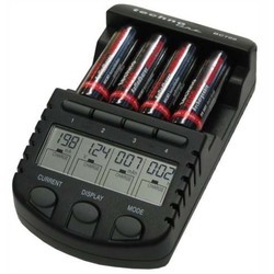 Зарядка аккумуляторных батареек La Crosse BC-700