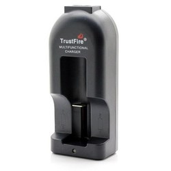 Зарядка аккумуляторных батареек TrustFire TR-002