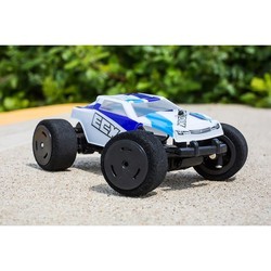 Радиоуправляемая машина ECX KickFlip Desert Truck 2WD RTR 1:36