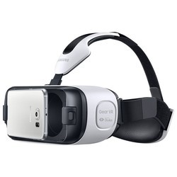 Очки виртуальной реальности Samsung Gear VR2 CE