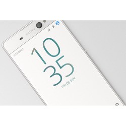 Мобильный телефон Sony Xperia XA Ultra Dual (белый)