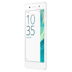 Мобильный телефон Sony Xperia E5 (белый)