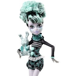 Кукла Monster High Freak du Chic Twyla CKD76