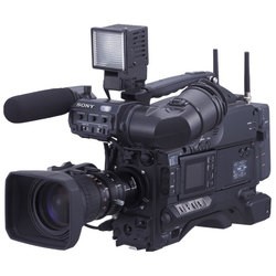 Видеокамера Sony DSR-400