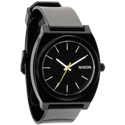 Наручные часы NIXON A119-000