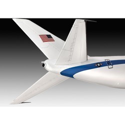 Сборная модель Revell E-4B Airborne Command Post (1:144)