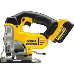 Электролобзик DeWALT DCS332M2