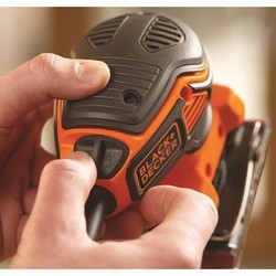 Шлифовальная машина Black&Decker KA450