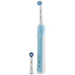 Электрическая зубная щетка Braun Oral-B Professional Care 800 D16