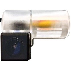 Камера заднего вида iDial CCD-183