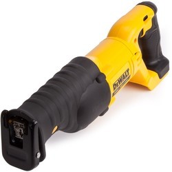 Пила DeWALT DCS380N