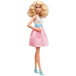 Кукла Barbie Fashionistas DGY57